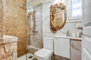 Kúpeľňa v ubytovaní Artistic Villa Luxury
