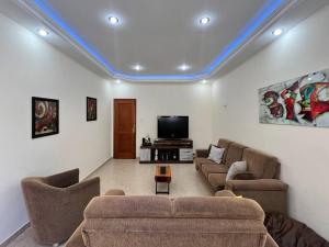 Televisyen dan/atau pusat hiburan di Casa Aconchegante em Teresópolis