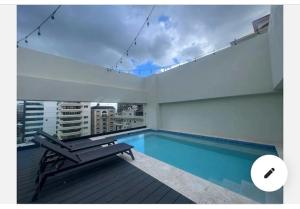 Bazén v ubytování Beautiful apartment in Santo Domingo nebo v jeho okolí