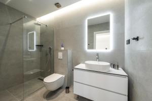 Phòng tắm tại La Porta 2, seaview apartment in the center +10 ảnh
