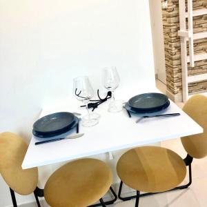 Zona de comedor en el apartamento