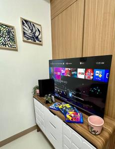 TV a/nebo společenská místnost v ubytování Makati Staycation by Marco - SMDC Lush