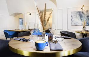 Posedenie v ubytovaní Kalix Boutique Hotel