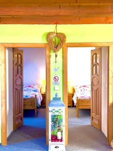 Posteľ alebo postele v izbe v ubytovaní Holiday Resort Švárny