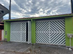 Το κτήριο όπου στεγάζεται  η παραθεριστική κατοικία