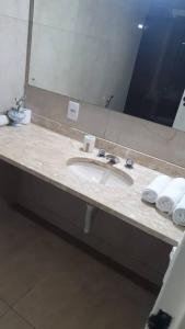Koupelna v ubytování Plaza Flat C/ Serviço De Quarto + 7 fotografií