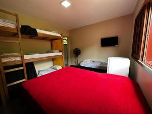 Village Hostel客房内的一张或多张床位