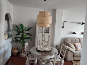 Χώρος καθιστικού στο Vuestra Casa