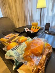 Opsi sarapan yang tersedia untuk tamu di Ro&Ro Napoli luxury rooms