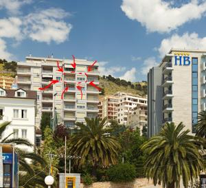 Imagen de la galería de Two Worlds Sea View Apartment, en Sarandë