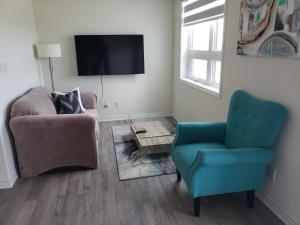 Foto dalla galleria di Luxurious Condo Apartment 2BRs-1BAs-1Office with free parking a Brampton