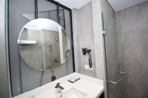 Koupelna v ubytování Arosa Hotel Jakarta