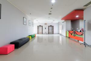 Φωτογραφία από το άλμπουμ του Metro Hotel near Kota Tua Mitra RedDoorz στην Τζακάρτα