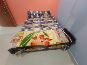 Katil atau katil-katil dalam bilik di Hotel O Home Rk Homes