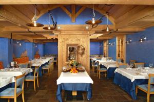 Gallery image of Sertorelli Sporthotel in Breuil-Cervinia