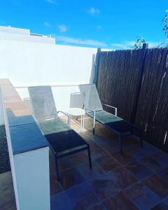 Balkón nebo terasa v ubytování Large Studio Apartment!