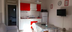 Een keuken of kitchenette bij Appartamento Rachele 2