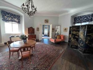 Area soggiorno di Charming Castle in Austria