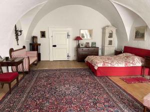 Letto o letti in una camera di Charming Castle in Austria