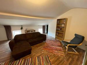 Ruang duduk di Appartement Cosy sous les toits
