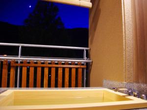Balkon atau teras di Gero Onsen Yukyunohana