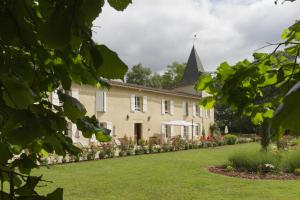 Imagen de la galería de Maison d hotes et Chambre d hotes de Charme, en Condom