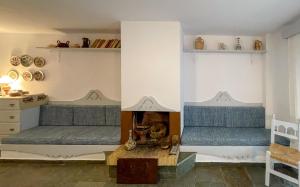 Casa Bianca Elegant House Near Beach的休息区