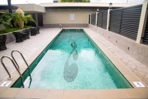 Piscina di Golden Tulip Lekki o nelle vicinanze