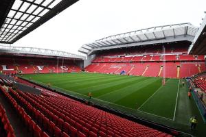 vista su uno stadio di calcio con sedili rossi di Cosy Flat by Anfield: 5 Minutes from the Stadium! a Liverpool