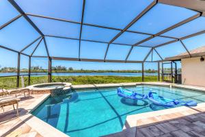 Gallery image of Villa Lemon Bliss in Englewood
