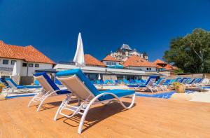 Bazén v ubytování Etno selo Stanišići Hotel Leonida nebo v jeho okolí