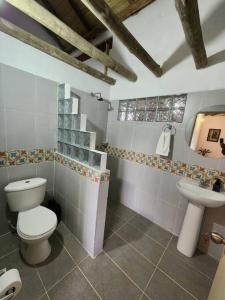 Phòng tắm tại Finca Albacerrada - finca cafetera