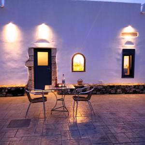Φωτογραφία από το άλμπουμ του Grandpa's place σε Lagoúdi Zía