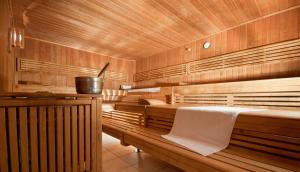 赖因斯贝格Precise Resort Marina Wolfsbruch - Familienapartments的相册照片