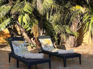 Billede fra billedgalleriet på Lovely Garden Studio1 - 10 minute walk from beach i Cape Town