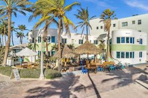 Foto de la galeria de Panoramic beachfront Suite a Hollywood