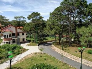 Zahrada ubytování Resort Hoa Sim Da Lat