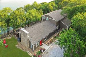 A bird's-eye view of Lakefront, Private Dock, Spectacular Views