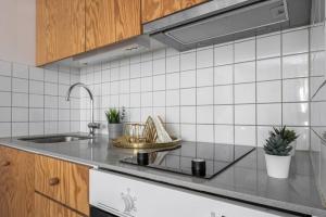 A cozinha ou kitchenette de Comfy Studio easy to commute