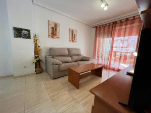Ein Sitzbereich in der Unterkunft ACV - Costa Caribe II-2ª Linea Planta 4 Sur