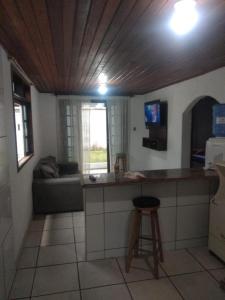 Virtuvė arba virtuvėlė apgyvendinimo įstaigoje Casa Praia NAVEGANTES GRAVATÁ