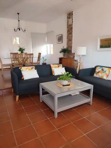Posezení v ubytování Chalet Matalascañas