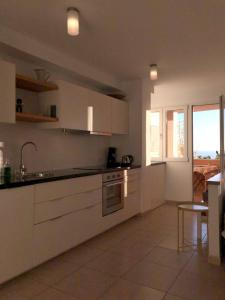 Kuchyňa alebo kuchynka v ubytovaní Vivienda Atlantico