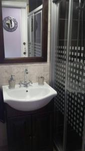Een badkamer bij Casa Rústica Con Encanto.