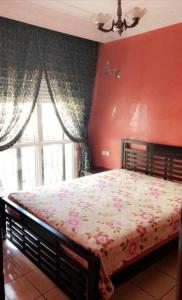 Llit o llits en una habitació de Bel appartement à Casablanca 2 chambres