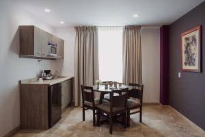 Dapur atau dapur kecil di Memora Hotel & Villas Chapala