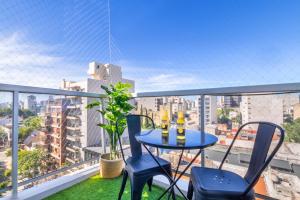Modern&New Apartment in Palermo - by BueRentals的阳台或露台