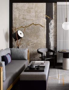 Posezení v ubytování Nobu Hotel London Shoreditch