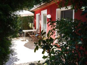 Vrt pred nastanitvijo Holiday home with art-formerly TUI Ferienhaus