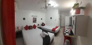 Postel nebo postele na pokoji v ubytování Nationwide Motel